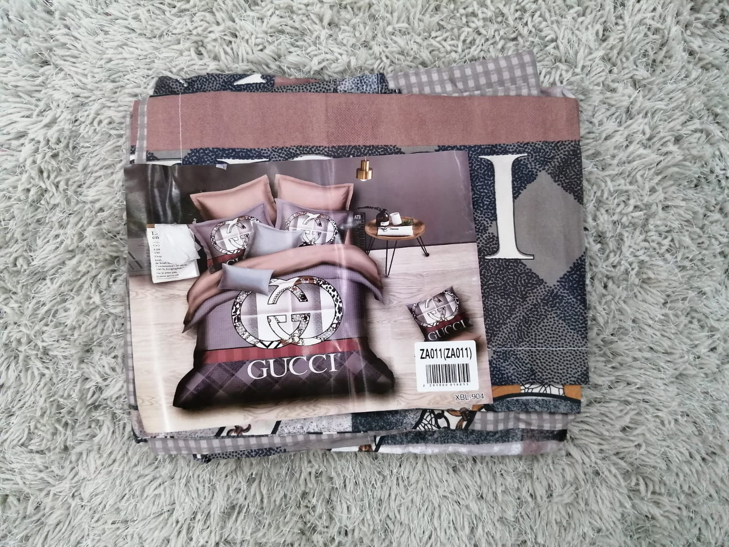 Sábana Gucci