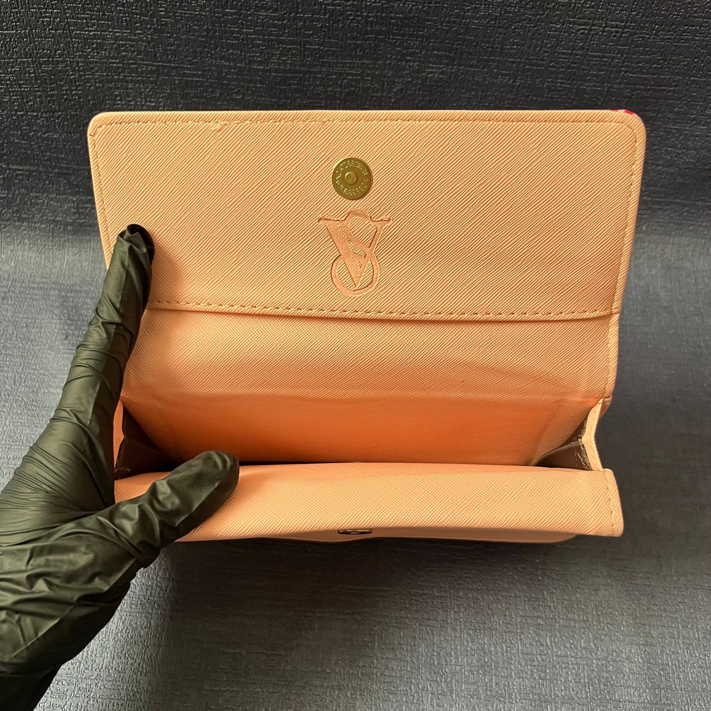 Victoria’s Secret blanca objetos cartera