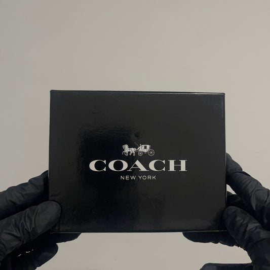 Cartera Coach