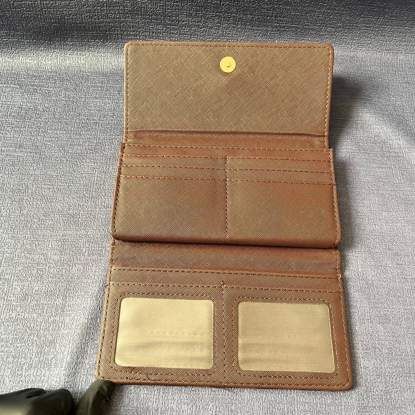 Cartera de cuadros marrón