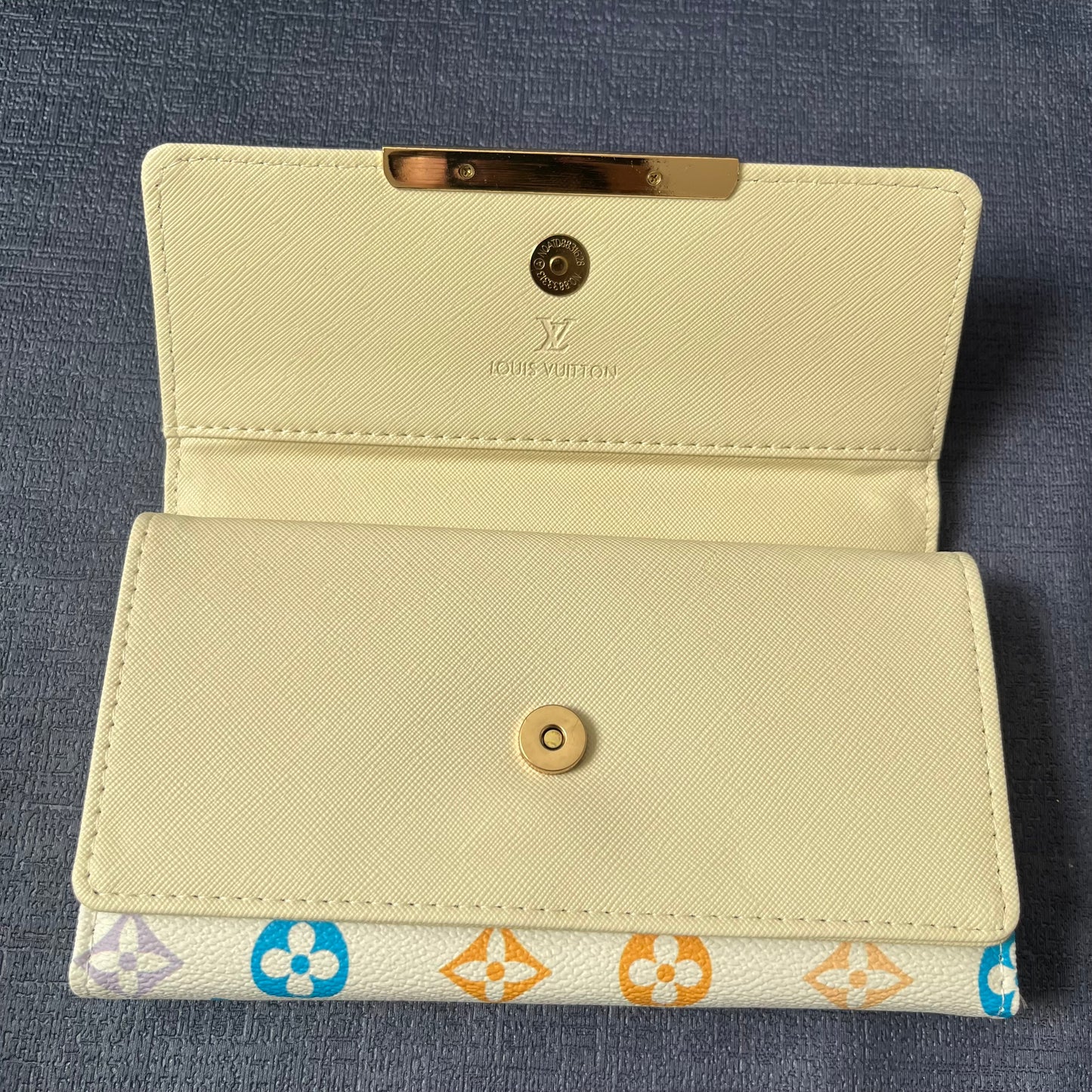 Cartera Lois Vuitton Blanca multicolor