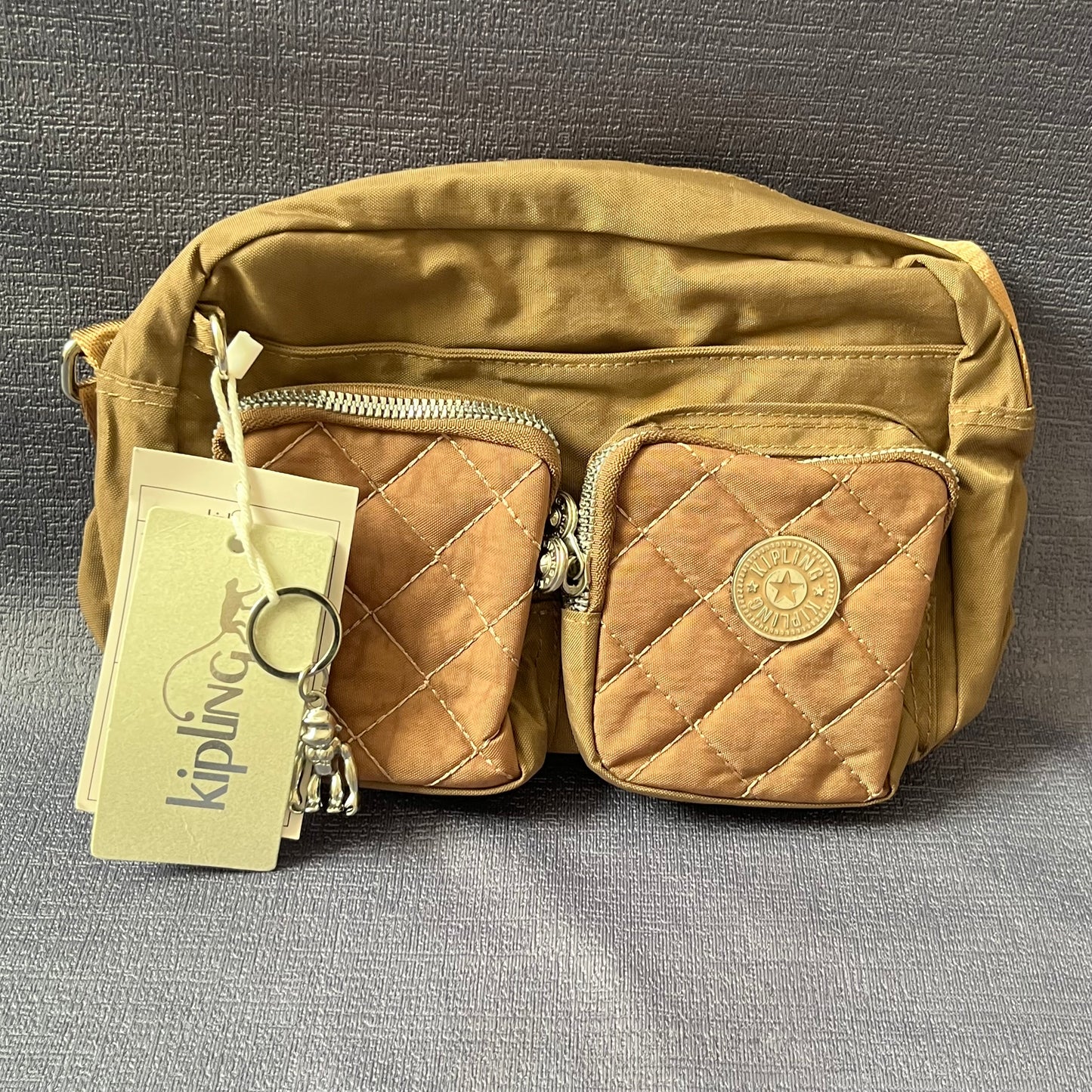 Bolsa Kipling caqui