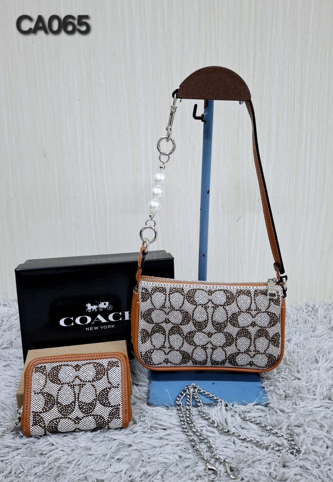 Coach