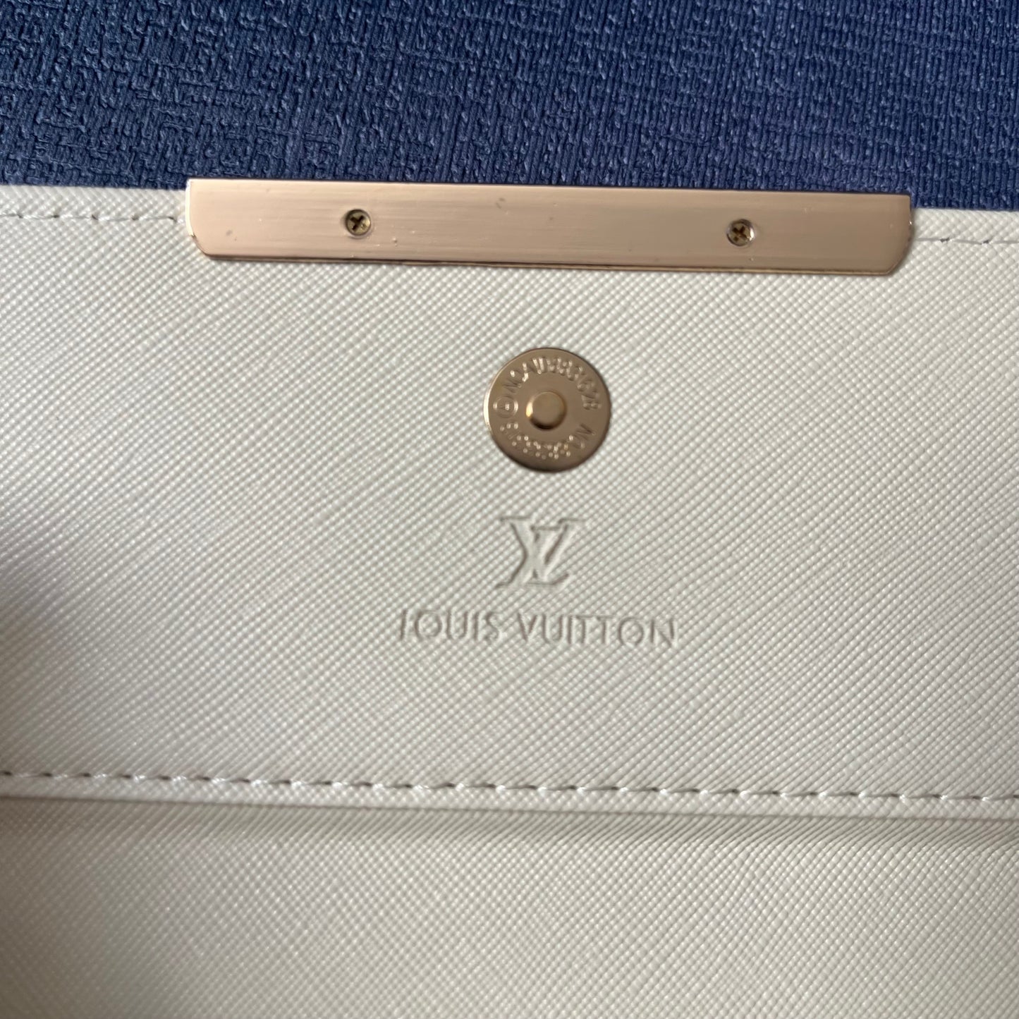 Cartera Lois Vuitton Blanca multicolor
